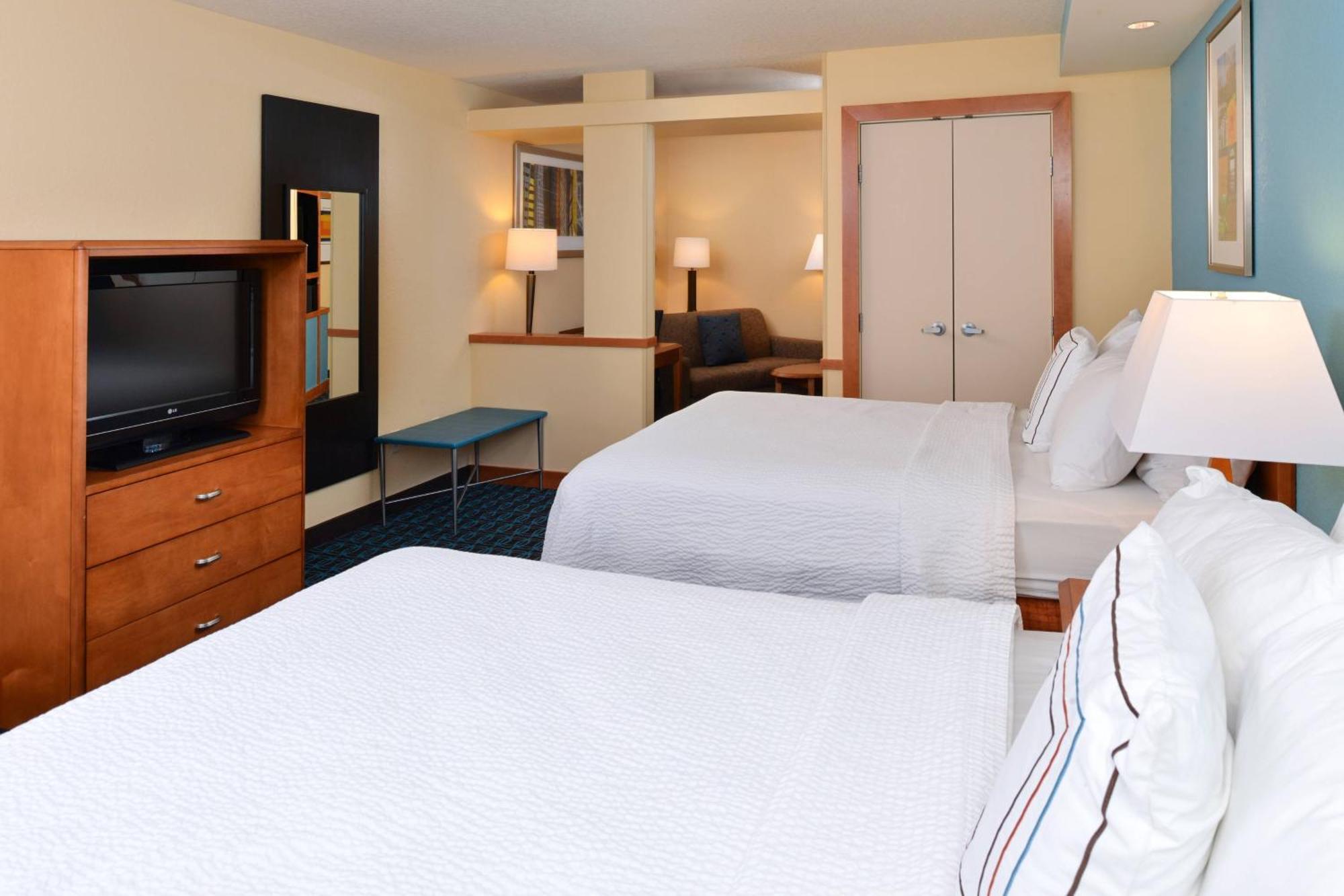 Fairfield Inn & Suites Bloomington Exterior photo
